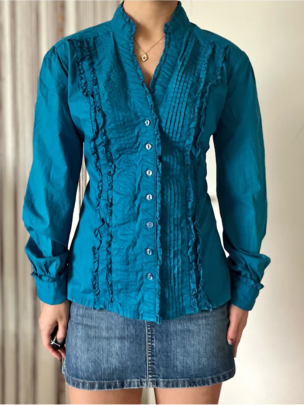 vintage maurices button up blouse with ruffles